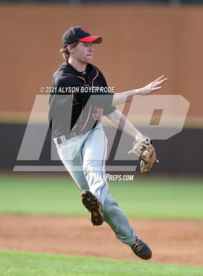 Thumbnail 1 in Winder-Barrow @ Lanier photogallery.