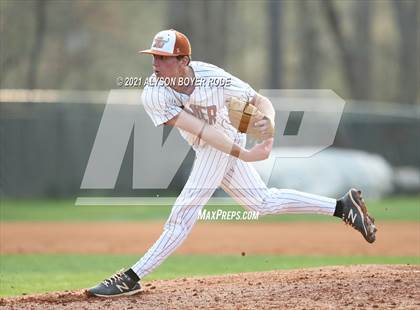 Thumbnail 1 in Winder-Barrow @ Lanier photogallery.