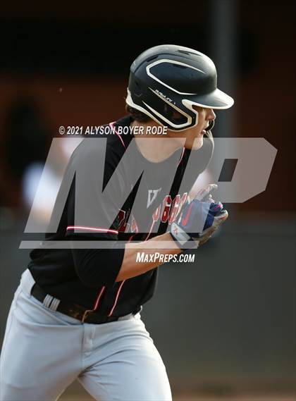Thumbnail 2 in Winder-Barrow @ Lanier photogallery.