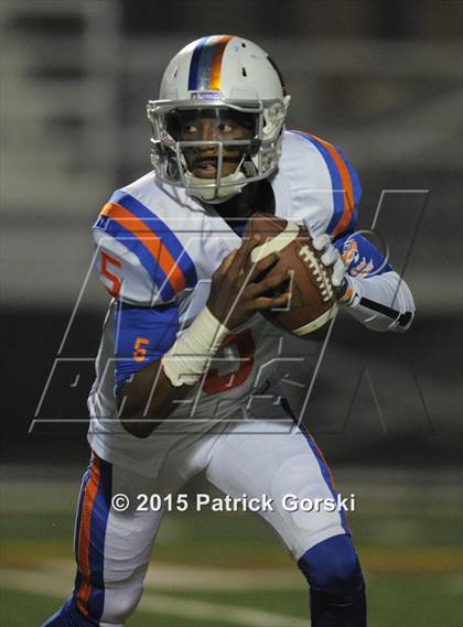 Thumbnail 2 in East St. Louis vs. Simeon  photogallery.