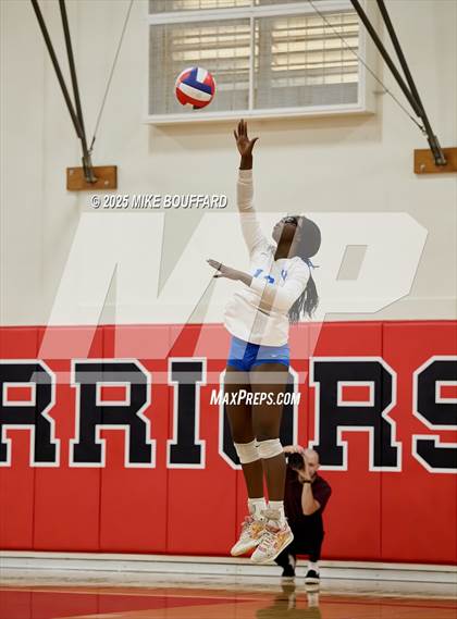 Thumbnail 2 in West Valley vs Cate (CIF-SS Div 7 Finals) photogallery.