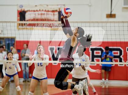 Thumbnail 2 in West Valley vs Cate (CIF-SS Div 7 Finals) photogallery.