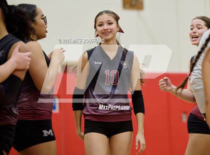 Thumbnail 2 in West Valley vs Cate (CIF-SS Div 7 Finals) photogallery.