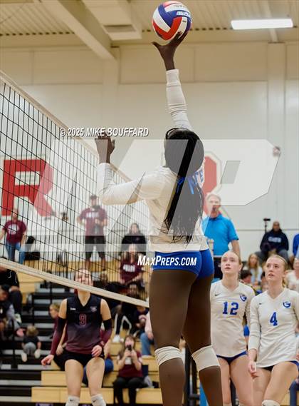 Thumbnail 3 in West Valley vs Cate (CIF-SS Div 7 Finals) photogallery.