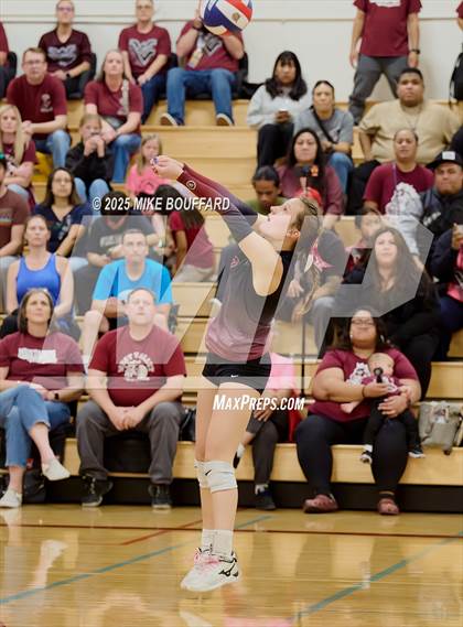 Thumbnail 3 in West Valley vs Cate (CIF-SS Div 7 Finals) photogallery.