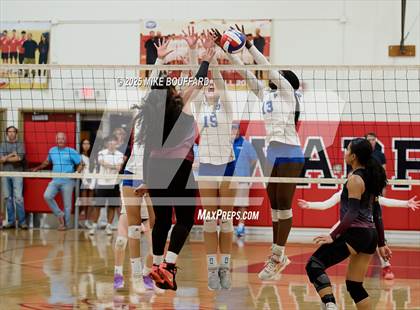 Thumbnail 1 in West Valley vs Cate (CIF-SS Div 7 Finals) photogallery.