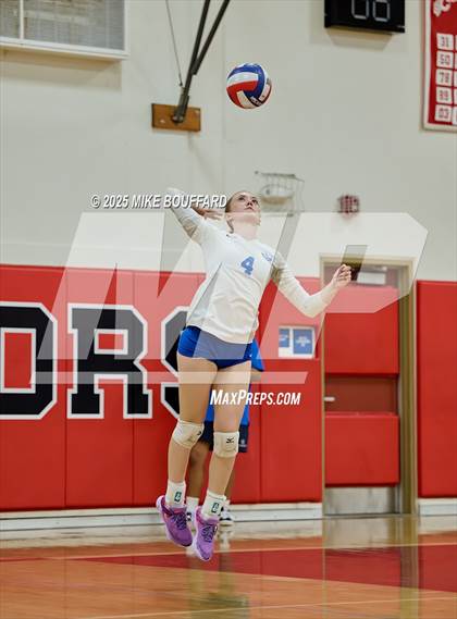 Thumbnail 3 in West Valley vs Cate (CIF-SS Div 7 Finals) photogallery.