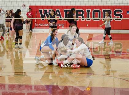 Thumbnail 1 in West Valley vs Cate (CIF-SS Div 7 Finals) photogallery.