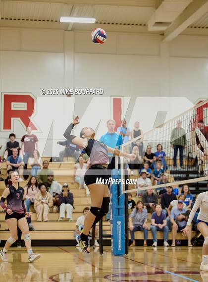 Thumbnail 1 in West Valley vs Cate (CIF-SS Div 7 Finals) photogallery.