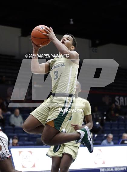 Thumbnail 3 in Weston Ranch vs. Moreau Catholic (MaxPreps MLK Classic) photogallery.