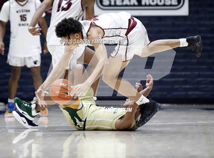 Thumbnail 1 in Weston Ranch vs. Moreau Catholic (MaxPreps MLK Classic) photogallery.