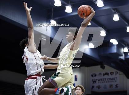 Thumbnail 2 in Weston Ranch vs. Moreau Catholic (MaxPreps MLK Classic) photogallery.