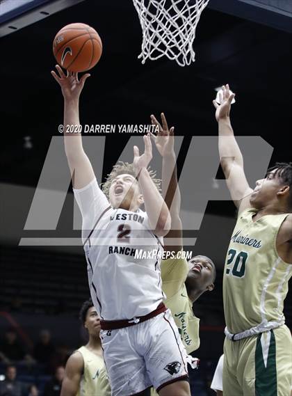 Thumbnail 3 in Weston Ranch vs. Moreau Catholic (MaxPreps MLK Classic) photogallery.