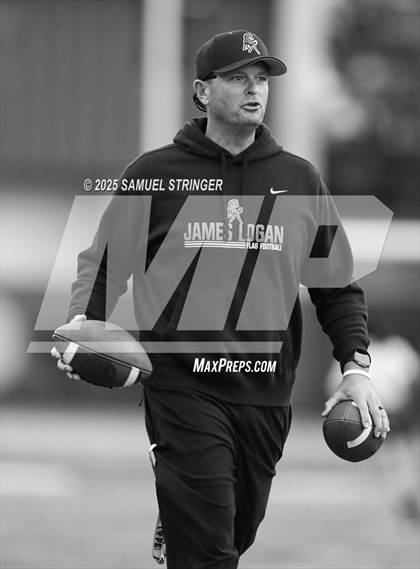 Thumbnail 2 in Encinal @ James Logan photogallery.
