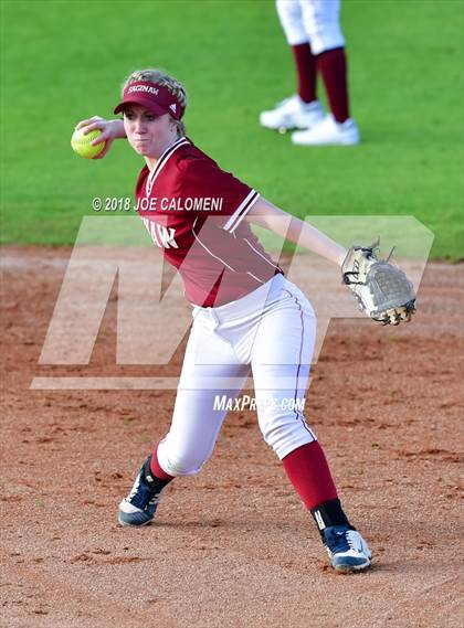 Thumbnail 1 in Stevens [John Paul] vs Saginaw (NISD Softball Tournament) photogallery.