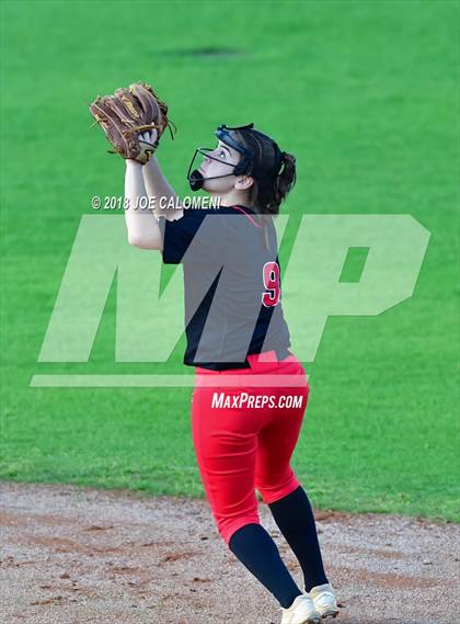 Thumbnail 3 in Stevens [John Paul] vs Saginaw (NISD Softball Tournament) photogallery.