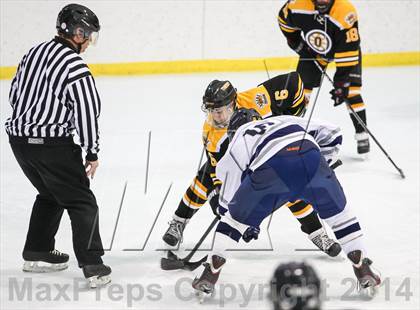 Thumbnail 3 in Oakville vs. St. Louis University photogallery.