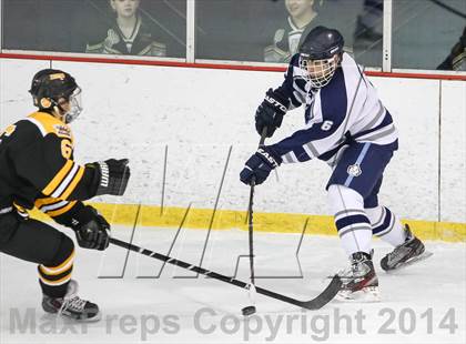 Thumbnail 3 in Oakville vs. St. Louis University photogallery.