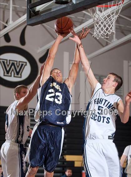 Thumbnail 2 in Rim of the World vs Yucaipa (MaxPreps Holiday Classic) photogallery.
