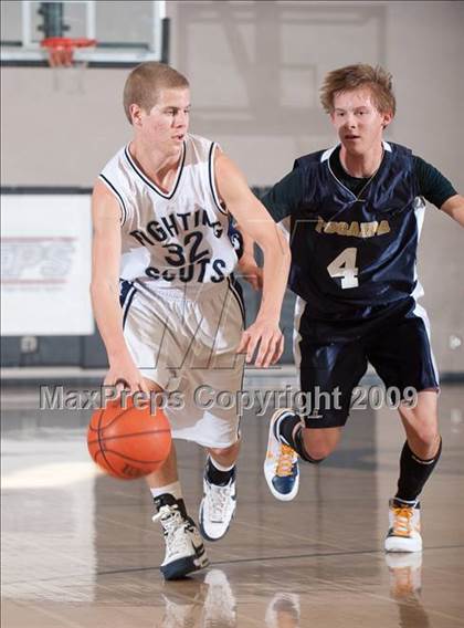 Thumbnail 3 in Rim of the World vs Yucaipa (MaxPreps Holiday Classic) photogallery.