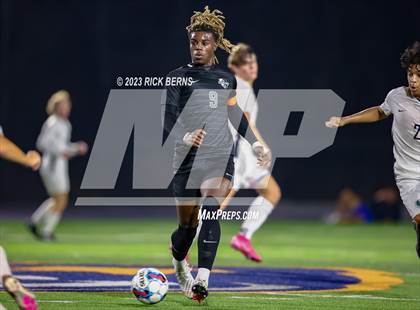 Thumbnail 3 in Grand Oaks vs College Park photogallery.