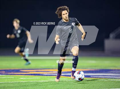 Thumbnail 1 in Grand Oaks vs College Park photogallery.