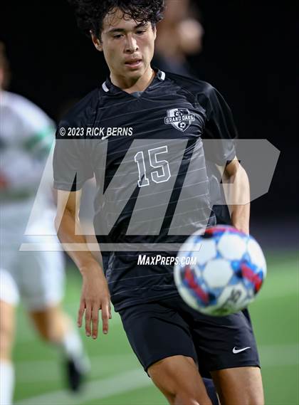 Thumbnail 2 in Grand Oaks vs College Park photogallery.