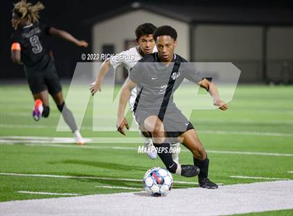 Thumbnail 1 in Grand Oaks vs College Park photogallery.