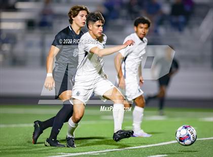 Thumbnail 3 in Grand Oaks vs College Park photogallery.