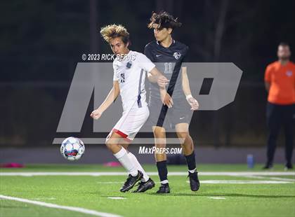 Thumbnail 3 in Grand Oaks vs College Park photogallery.