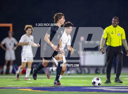 Thumbnail 1 in Grand Oaks vs College Park photogallery.