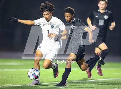 Thumbnail 3 in Grand Oaks vs College Park photogallery.
