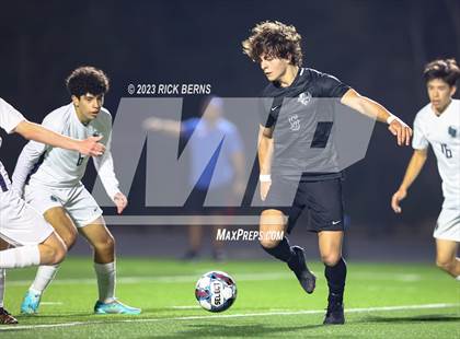 Thumbnail 1 in Grand Oaks vs College Park photogallery.