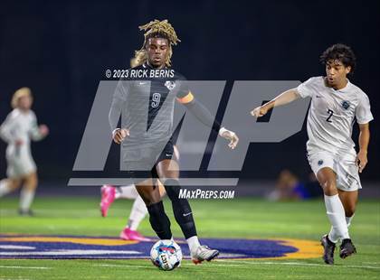 Thumbnail 2 in Grand Oaks vs College Park photogallery.
