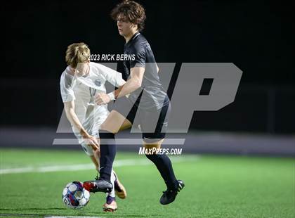 Thumbnail 2 in Grand Oaks vs College Park photogallery.