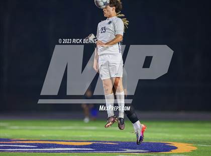 Thumbnail 3 in Grand Oaks vs College Park photogallery.