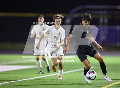 Thumbnail 2 in Grand Oaks vs College Park photogallery.