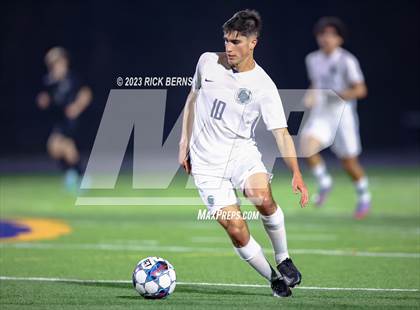 Thumbnail 2 in Grand Oaks vs College Park photogallery.