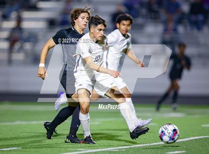 Thumbnail 2 in Grand Oaks vs College Park photogallery.