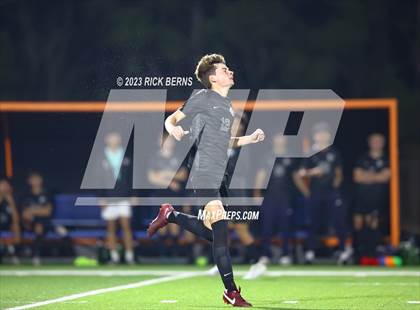 Thumbnail 2 in Grand Oaks vs College Park photogallery.