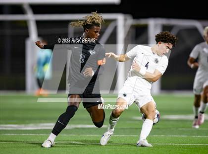 Thumbnail 2 in Grand Oaks vs College Park photogallery.