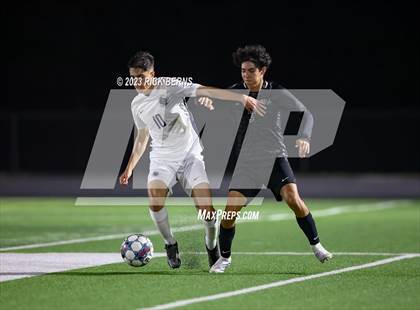 Thumbnail 1 in Grand Oaks vs College Park photogallery.