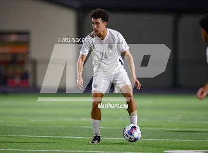 Thumbnail 3 in Grand Oaks vs College Park photogallery.