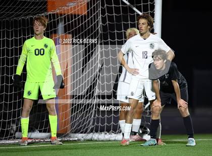 Thumbnail 1 in Grand Oaks vs College Park photogallery.