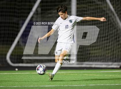 Thumbnail 1 in Grand Oaks vs College Park photogallery.