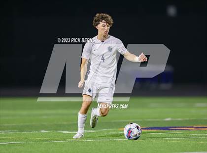 Thumbnail 3 in Grand Oaks vs College Park photogallery.