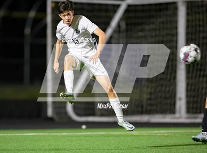 Thumbnail 3 in Grand Oaks vs College Park photogallery.