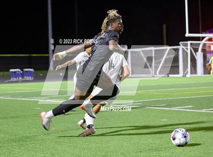 Thumbnail 2 in Grand Oaks vs College Park photogallery.