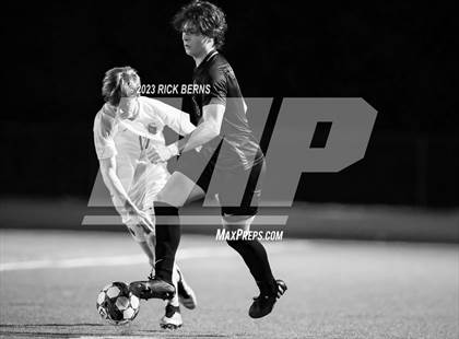 Thumbnail 3 in Grand Oaks vs College Park photogallery.