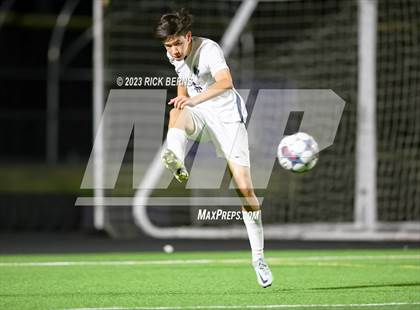 Thumbnail 2 in Grand Oaks vs College Park photogallery.